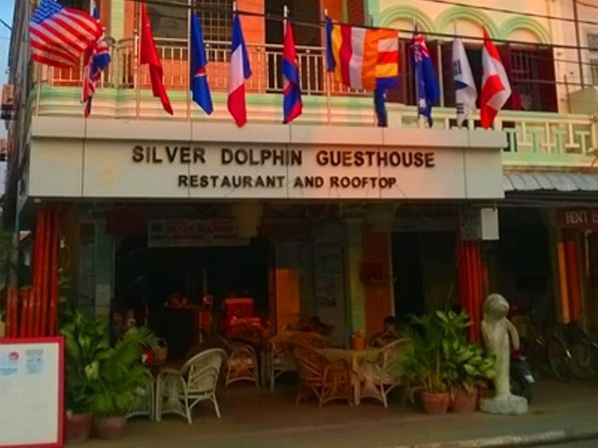 Silver Dolphin Guesthouse & Restaurant Kratie Eksteriør billede